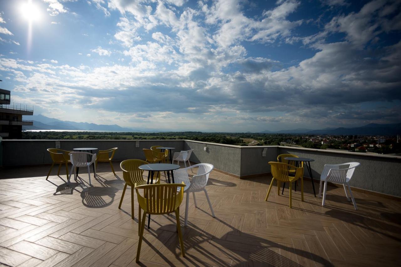 Sky Hotel Shkoder Exterior photo